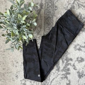 Lululemon Fast & Free High-Rise Tight Camo Legging 25"